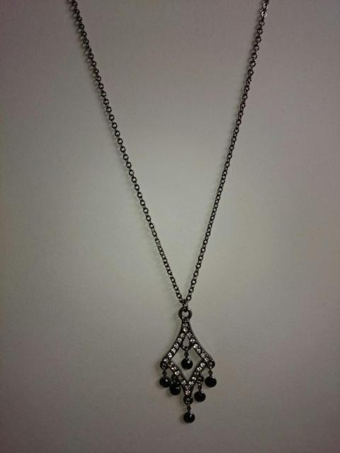 未使用☆ANNE KLEIN アンクライン★ネックレス☆ラインストーン×ブラックストーン★揺れデザイン☆ < ブランド  未使用☆ANNE KLEIN アンクライン★ネックレス☆ラインストーン×ブラックストーン★揺れデザイン☆ < ブランドの