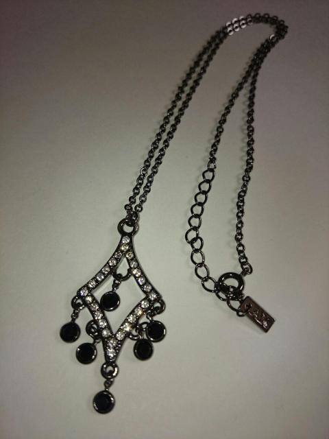 未使用☆ANNE KLEIN アンクライン★ネックレス☆ラインストーン×ブラックストーン★揺れデザイン☆ < ブランド  未使用☆ANNE KLEIN アンクライン★ネックレス☆ラインストーン×ブラックストーン★揺れデザイン☆ < ブランドの