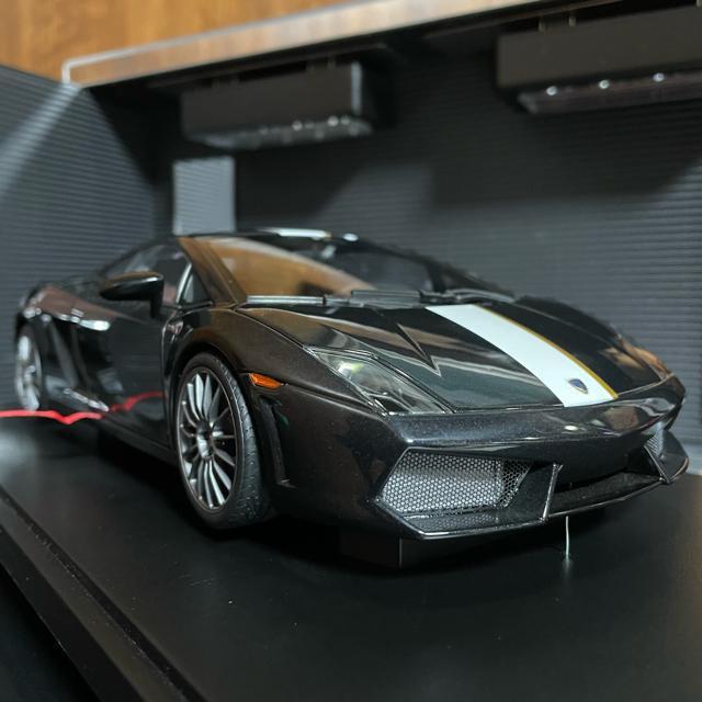 未展示品 オートアート1/18 ランボルギーニ ガヤルド LP550-2 バレンティーノ・バルボーニ < ホビー  未展示品 オートアート1/18 ランボルギーニ ガヤルド LP550-2 バレンティーノ・バルボーニ  < ホビーの
