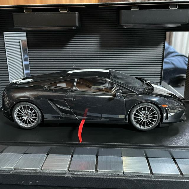 未展示品 オートアート1/18 ランボルギーニ ガヤルド LP550-2 バレンティーノ・バルボーニ < ホビー  未展示品 オートアート1/18 ランボルギーニ ガヤルド LP550-2 バレンティーノ・バルボーニ < ホビーの