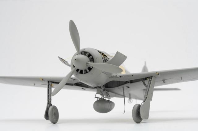 Border Model({[_[f) 1/35 tHbPEt Fw190 A-8 vf  zr[ 