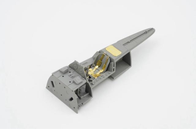 Border Model({[_[f) 1/35 tHbPEt Fw190 A-8 vf  zr[ 