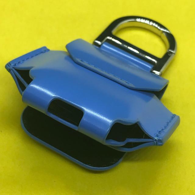 正規品 Dior ディオール AirPods エアポッズケース ブルー 美品 付属品付 < ブランド 正規品 Dior ディオール AirPods エアポッズケース ブルー 美品 付属品付 < ブランドの