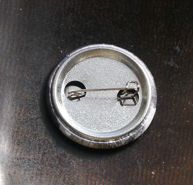 新品 ウォーキング・デッド ダリル・ディクソン バッジ ブローチ ノーマン・リーダス < ホビー 新品 ウォーキング・デッド ダリル・ディクソン バッジ ブローチ ノーマン・リーダス < ホビーの