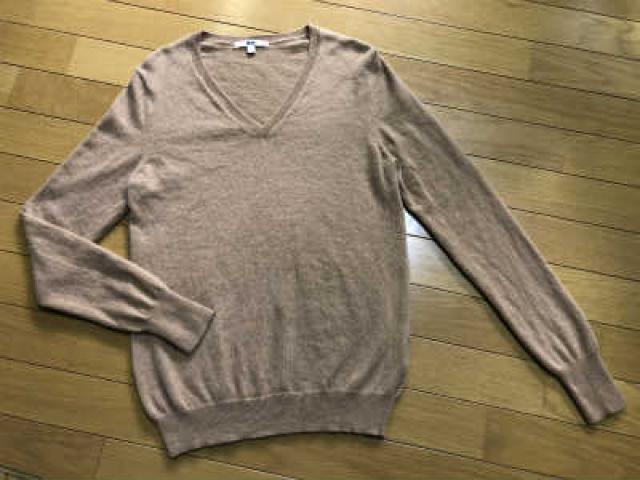 ■ユニクロ■カシミア100%Vネックセーター+フリースジャケット◎2枚セット♪ < ブランド ■ユニクロ■カシミア100%Vネックセーター+フリースジャケット◎2枚セット♪ < ブランドの