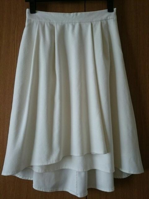 Rew de Rew☆ふんわりフレアスカート★イレギュラー裾☆ドレープ 落ち感◎ < ブランド  Rew de Rew☆ふんわりフレアスカート★イレギュラー裾☆ドレープ 落ち感◎  < ブランドの