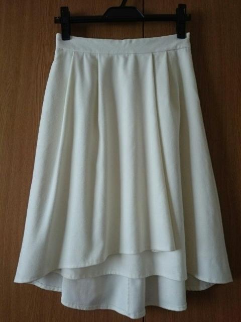 Rew de Rew☆ふんわりフレアスカート★イレギュラー裾☆ドレープ 落ち感◎ < ブランド  Rew de Rew☆ふんわりフレアスカート★イレギュラー裾☆ドレープ 落ち感◎ < ブランドの