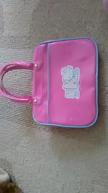 新品*キティ*エナメルバック < おもちゃ  新品*キティ*エナメルバック  < おもちゃの