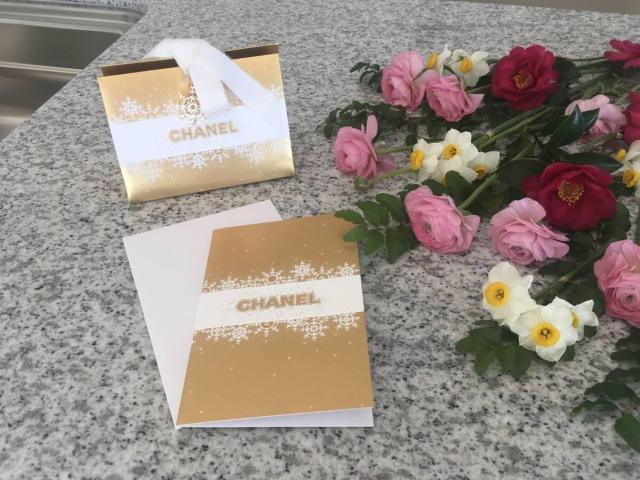 ★CHANEL★コスメパッケージショッパー箱&カードセット★ギフトラッピング&リング付き★送料込み < ブランド  ★CHANEL★コスメパッケージショッパー箱&カードセット★ギフトラッピング&リング付き★送料込み  < ブランドの