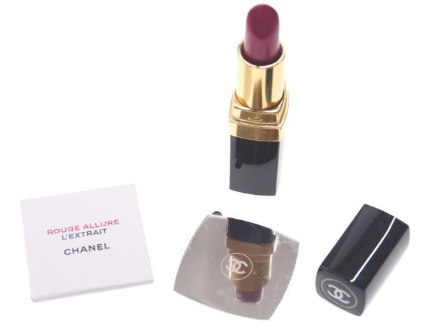 Vl mxeB  ~j~[ LfEXTRAIT [W A[ NXg CHANEL MAKEUPyKiz  uh 