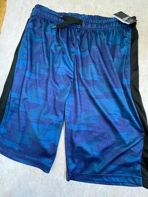 LLサイズ!高貴紳士的!綺麗ブルー系色合い!脇ライン入り!サラッとメッシュ素材!ハーフパンツ!両サイドand後一つポケット付き! < 男性ファッション  LLサイズ!高貴紳士的!綺麗ブルー系色合い!脇ライン入り!サラッとメッシュ素材!ハーフパンツ!両サイドand後一つポケット付き!  < 男性ファッションの