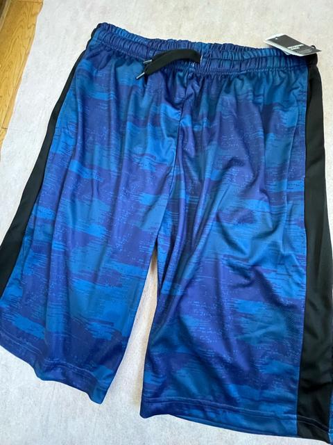 LLサイズ!高貴紳士的!綺麗ブルー系色合い!脇ライン入り!サラッとメッシュ素材!ハーフパンツ!両サイドand後一つポケット付き! < 男性ファッション  LLサイズ!高貴紳士的!綺麗ブルー系色合い!脇ライン入り!サラッとメッシュ素材!ハーフパンツ!両サイドand後一つポケット付き! < 男性ファッションの