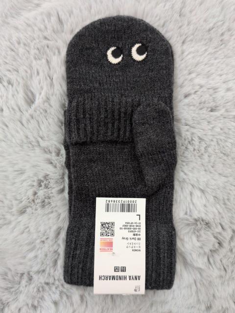 jN@q[gebNjbg~g@ANYAHINDMARCH   uh 