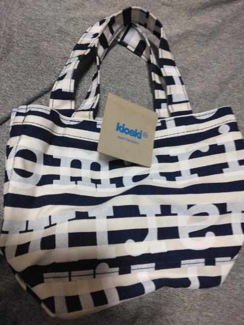 新品marimekkoTASARAITA LOGO PIENI AHKERAトートバッグ < ブランド 新品marimekkoTASARAITA LOGO PIENI AHKERAトートバッグ < ブランドの