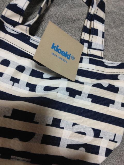 新品marimekkoTASARAITA LOGO PIENI AHKERAトートバッグ < ブランド 新品marimekkoTASARAITA LOGO PIENI AHKERAトートバッグ < ブランドの