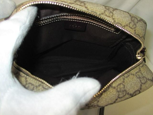 美品 GUCCI グッチ 斜め掛けショルダーバッグ GGベージュ 塩ビ 中古 本物 < ブランド 美品 GUCCI グッチ 斜め掛けショルダーバッグ GGベージュ 塩ビ 中古 本物 < ブランドの