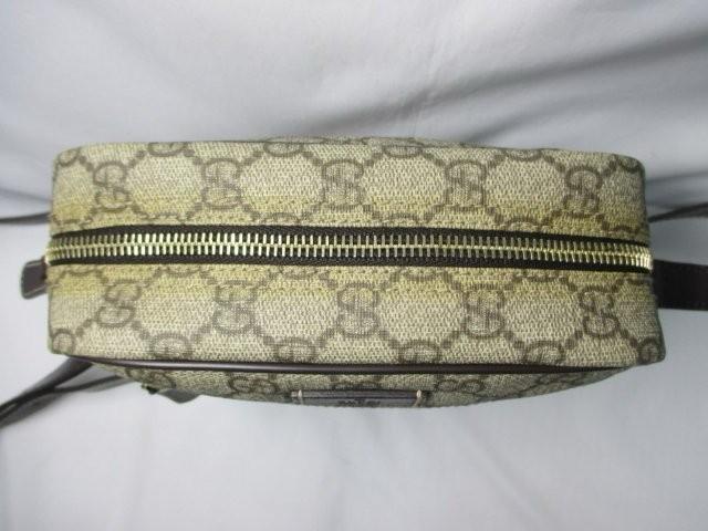 美品 GUCCI グッチ 斜め掛けショルダーバッグ GGベージュ 塩ビ 中古 本物 < ブランド 美品 GUCCI グッチ 斜め掛けショルダーバッグ GGベージュ 塩ビ 中古 本物 < ブランドの