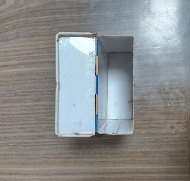 ���g�����A�����J���|�b�v���V�K���b�g�P�[�X �� �j���t�@�b�V������ 