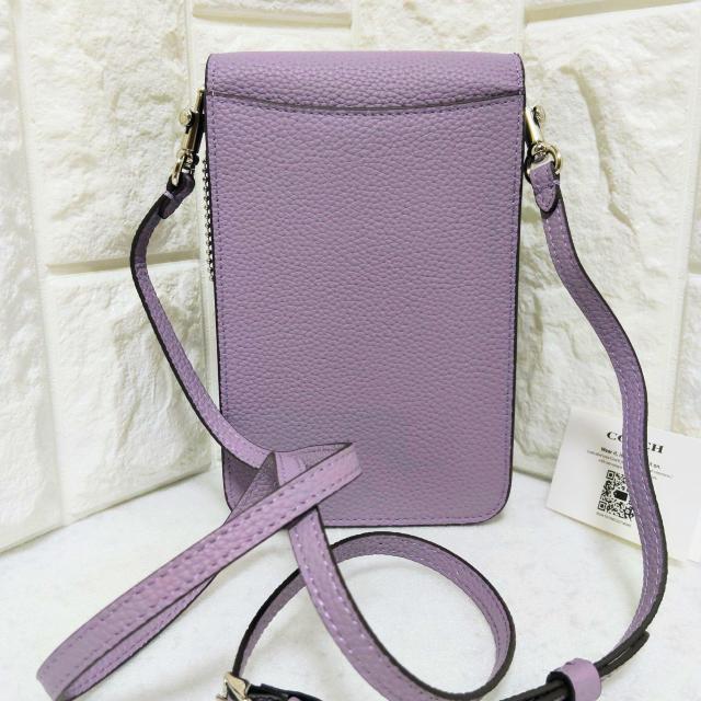 新品 COACH フォーンクロスボディバッグ スマホショルダー 斜めがけOK。パープル 男女兼用。 < ブランド 新品 COACH フォーンクロスボディバッグ スマホショルダー 斜めがけOK。パープル 男女兼用。 < ブランドの