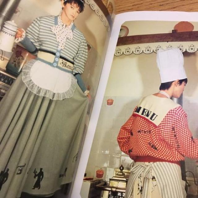 希少 アツキオオニシ ニットの絵本 甲田益也子 編み物本 < 本/雑誌 希少 アツキオオニシ ニットの絵本 甲田益也子 編み物本 < 本/雑誌の