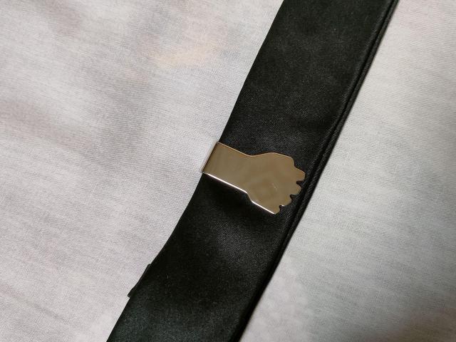 正規良 アルフレッドダンヒル グー マネークリップ サイン ハンドデザイン ユニークアイコン ペーパーウォレット○タイピン 付属有 < ブランド  正規良 アルフレッドダンヒル グー マネークリップ サイン ハンドデザイン ユニークアイコン ペーパーウォレット○タイピン 付属有 < ブランドの