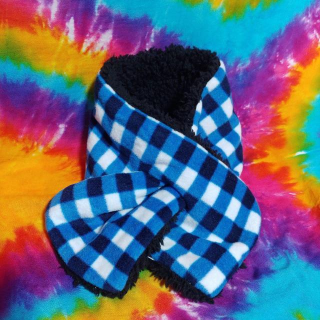 モフモフッ(///∇///)ブロックチェック柄×ボアマフラー□ネックウォーマー□ < キッズ/ベビー  モフモフッ(///∇///)ブロックチェック柄×ボアマフラー□ネックウォーマー□  < キッズ/ベビーの