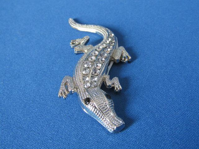 ●クロコダイル ワニ 豪華ラインストーンSILVER メタル製 エンブレム! < 自動車/バイク ●クロコダイル ワニ 豪華ラインストーンSILVER メタル製 エンブレム! < 自動車/バイク