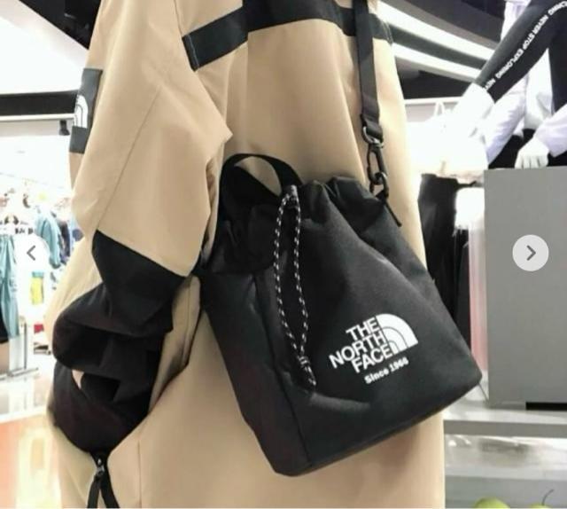 ViTHE NORTH FACE(m[XtFCX)SВV_[obO