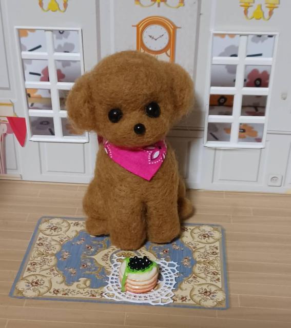 ピンクのバンダナの似合う可愛いトイプードル 羊毛フェルト < ペット/手芸/園芸 ピンクのバンダナの似合う可愛いトイプードル 羊毛フェルト < ペット/手芸/園芸の