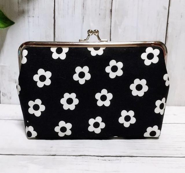 デイジー 花柄 黒 角型がま口 通帳ケース 小物入れ 多目的ポーチ < 女性ファッション デイジー 花柄 黒 角型がま口 通帳ケース 小物入れ 多目的ポーチ < 女性ファッションの
