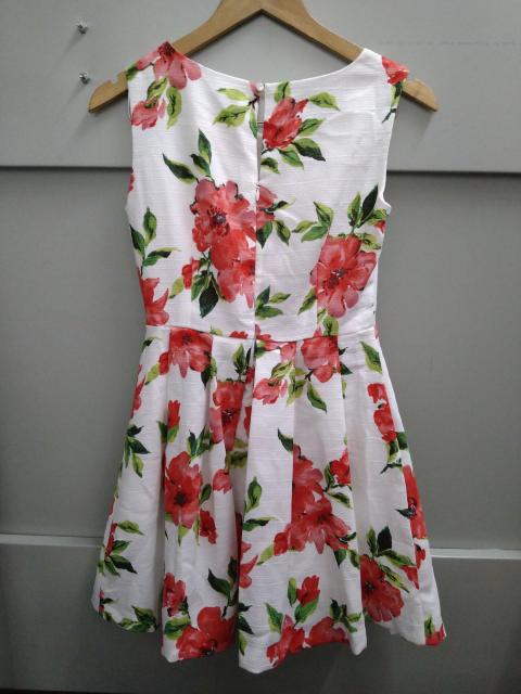 LIZ LISA☆大花柄ノースリワンピ < ブランド LIZ LISA☆大花柄ノースリワンピ < ブランドの