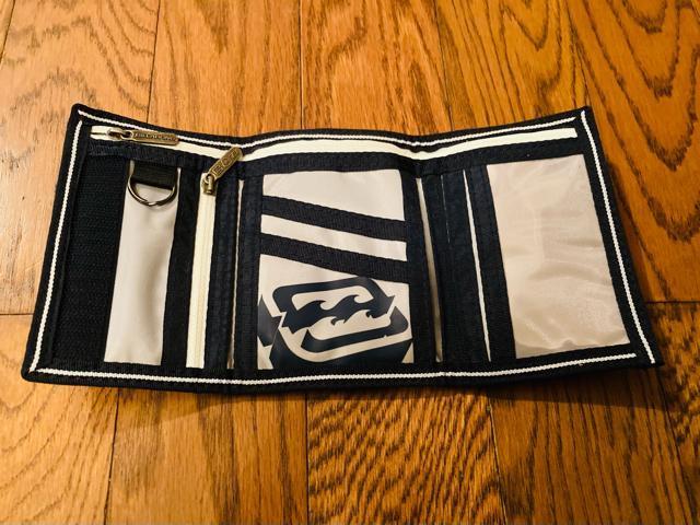 billabong ビラボン バリバリ マジックテープ 財布 ウォレット サーファー メンズ レディース < ブランド  billabong ビラボン バリバリ マジックテープ 財布 ウォレット サーファー メンズ レディース < ブランドの