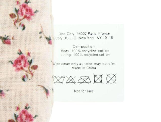 グッチ ノベルティ フラップポーチ Wボタン開閉 コットン バラ 花柄裏地 ピンク GUCCI beauty【正規品】 < ブランド グッチ ノベルティ フラップポーチ Wボタン開閉 コットン バラ 花柄裏地 ピンク GUCCI beauty【正規品】 < ブランドの