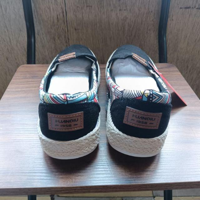 新品 26cm メンズ スリッポン シューズ ブラック 靴 男女兼用 カジュアル < 男性ファッション  新品 26cm メンズ スリッポン シューズ ブラック 靴 男女兼用 カジュアル < 男性ファッションの