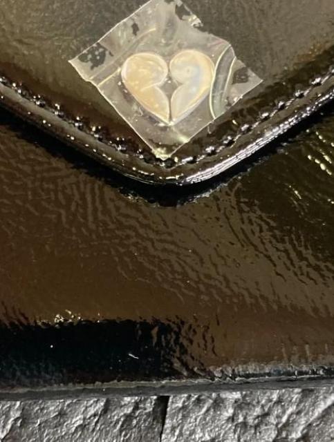 【新品】【韓国現地購入】【正規品】fennec フェネック 財布 カードケース 小銭入れ ハート ブラック < 女性ファッション 【新品】【韓国現地購入】【正規品】fennec フェネック 財布 カードケース 小銭入れ ハート ブラック < 女性ファッションの