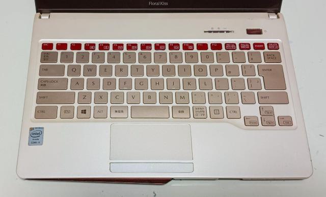 FUJITSU LIFEBOOK Corei5 8GB SSD512GB ^b`pl DVD WebJ Office  PC{/Ӌ@ 