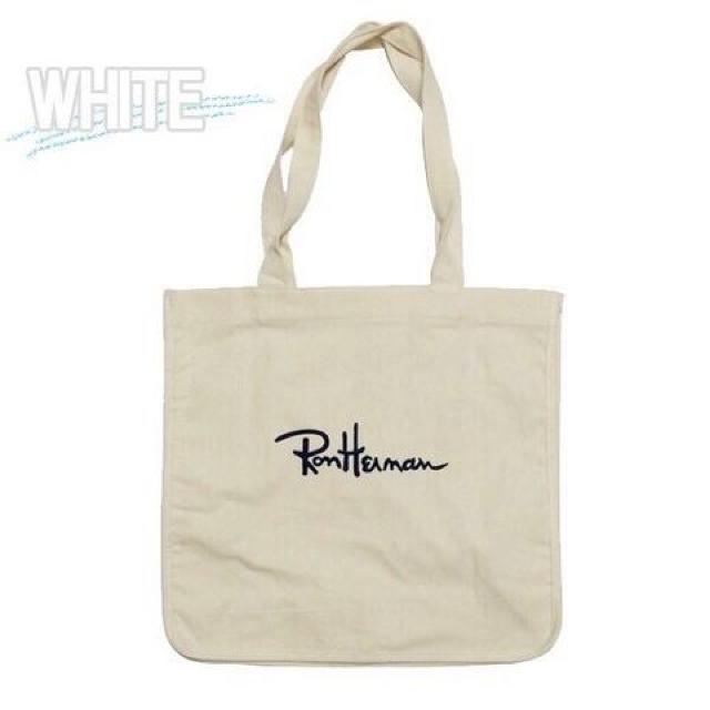 1番人気ホワイト白【新品】Ron Hermanロンハーマン●ロゴ入りトートバッグ●エコバッグ キャンパスバッグ マザーズバッグ < ブランド 1番人気ホワイト白【新品】Ron Hermanロンハーマン●ロゴ入りトートバッグ●エコバッグ キャンパスバッグ マザーズバッグ < ブランドの