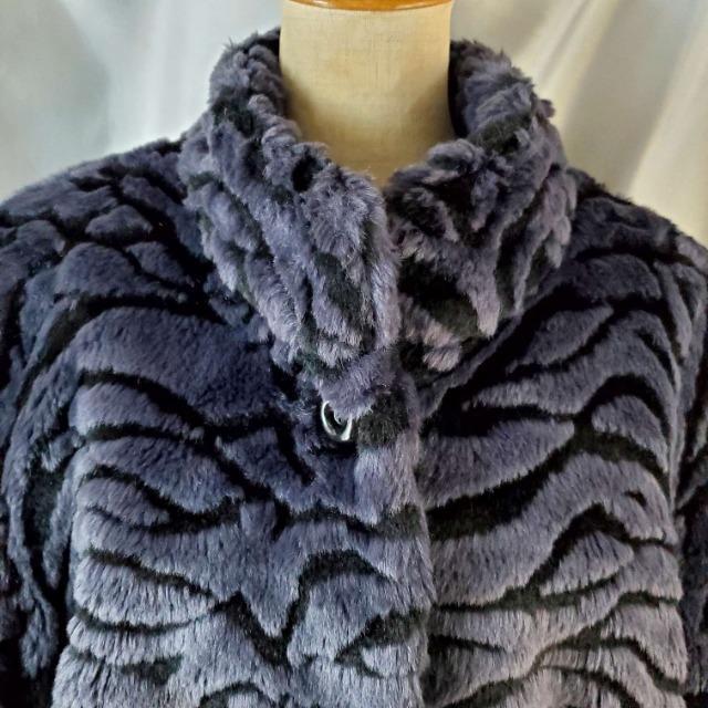 ݁18HIGH SENSE Ladies FashionIt@[R[gM-L  t@bV 