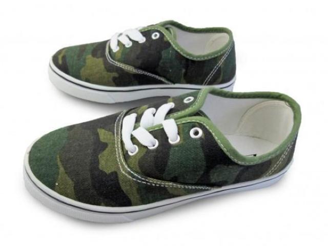 1円~CC368新品AAAローカット/レースアップスニーカー22a迷彩柄 < キッズ/ベビー  1円~CC368新品AAAローカット/レースアップスニーカー22a迷彩柄  < キッズ/ベビーの