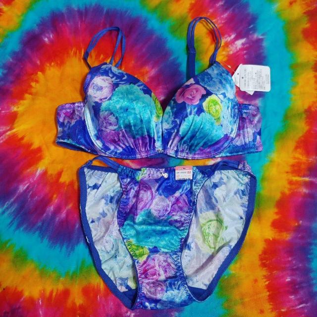 。゜エメフィール°・†エロ℃-ute(///ω///)B80×L。・"ブラジャー&パンティセット。゜*上下 < 女性ファッション  。゜エメフィール°・†エロ℃-ute(///ω///)B80×L。・"ブラジャー&パンティセット。゜*上下  < 女性ファッションの