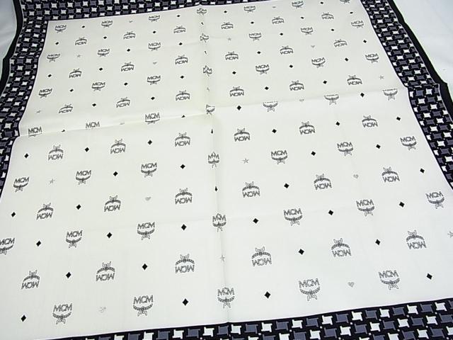 500�~�X�^�����K���g�p�@MCM�@�G���V�[�G���@�唻�n���J�`�i4�j�S�ʃ��S�@��p�X�J�[�t�ɂ�