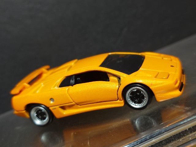 ���g�~�J�v���~�A���P�T�����L�O�d�l�������{���M�[�j �f�B�A�u���r�u��