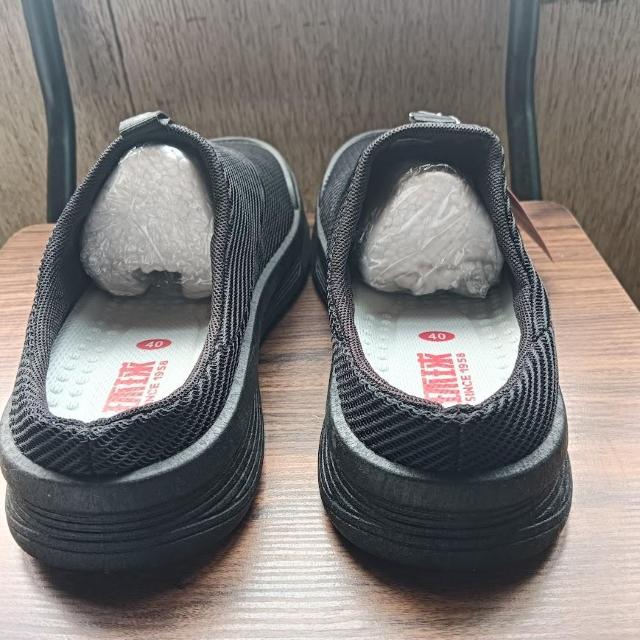 新品 25cm メンズ 男女兼用 ブラック シューズ 靴 サボ スリッポン < 男性ファッション  新品 25cm メンズ 男女兼用 ブラック シューズ 靴 サボ スリッポン < 男性ファッションの