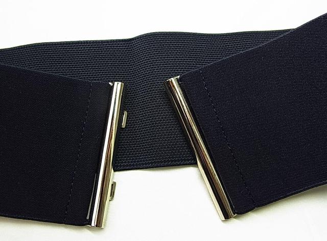 500円スタ★新品 伸縮性あり ウエストベルト ブラック シルバー金具 < 女性ファッション  500円スタ★新品 伸縮性あり ウエストベルト ブラック シルバー金具 < 女性ファッションの