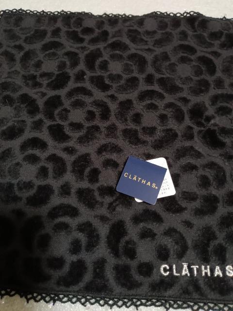 新品 CLATHAS クレイサス タオル ハンカチ 黒 カメリア いっぱい < ブランド 新品 CLATHAS クレイサス タオル ハンカチ 黒 カメリア いっぱい < ブランドの