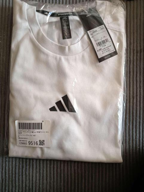 adidas アディダス S/SグラフィックTシャツ 半袖 KQD25 JM2080 XLサイズ 白 新品未開封 < ブランド adidas アディダス S/SグラフィックTシャツ 半袖 KQD25 JM2080 XLサイズ 白 新品未開封 < ブランドの