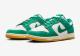 NIKE DUNK LOW SE
